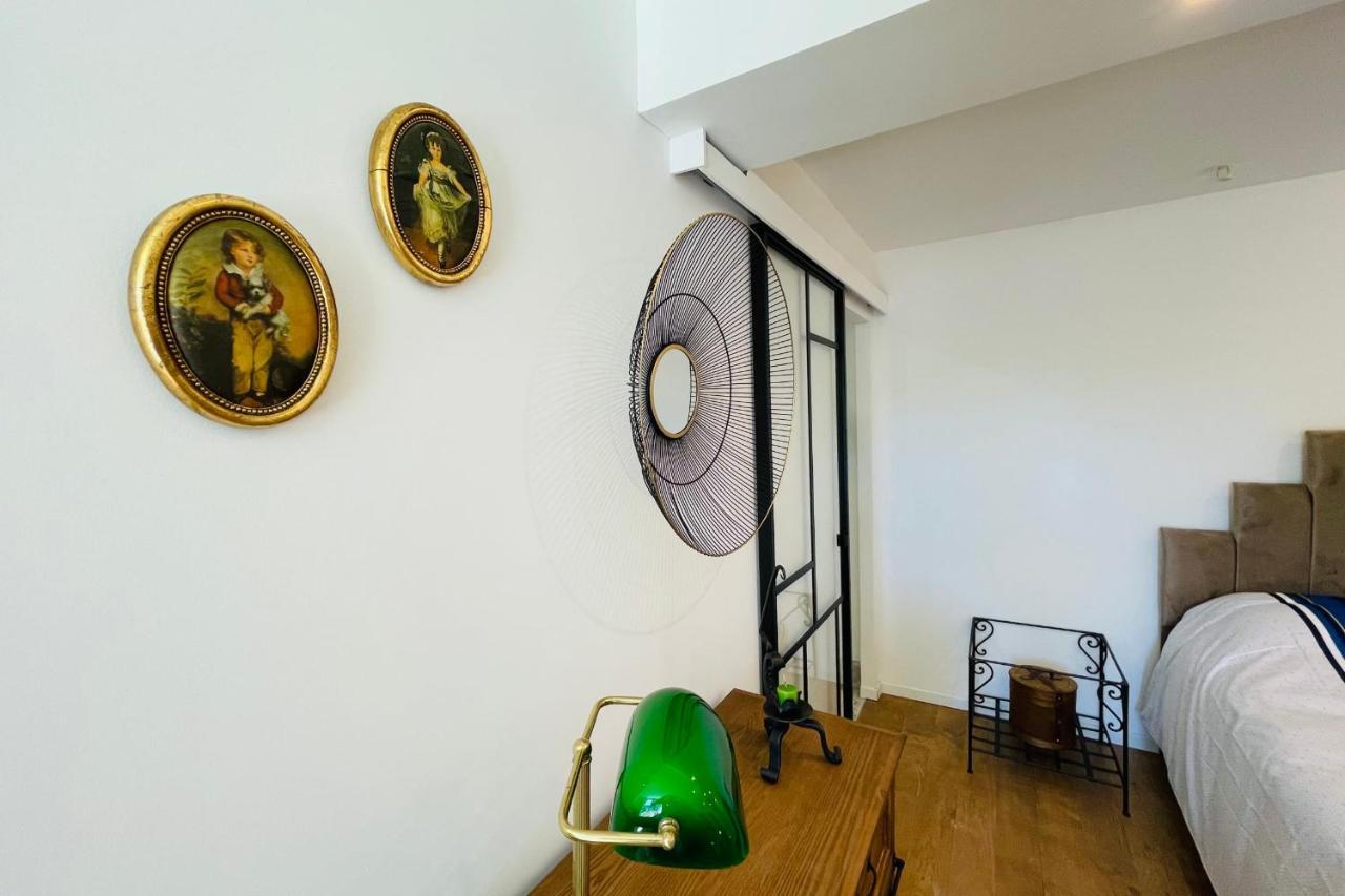 The Balzacienne Room In A Charming Mansion At The Gates Of Tours Сент-Авертен Экстерьер фото